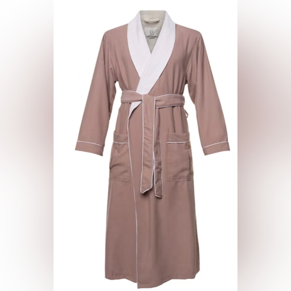 Chadsworth & Haig Luxury Brown and White Robe